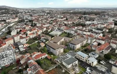 SIGNATURE - TROIS MAISONS